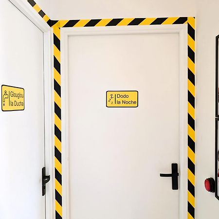 Le Repaire Des Minions - 10' Disney - Familial Баї-Роменвільє Екстер'єр фото