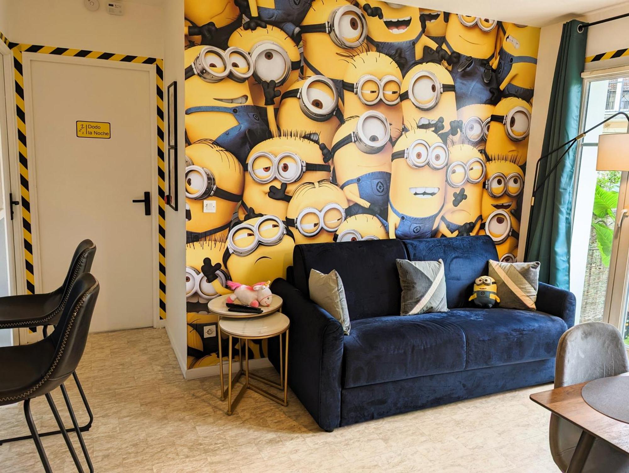 Le Repaire Des Minions - 10' Disney - Familial Баї-Роменвільє Екстер'єр фото